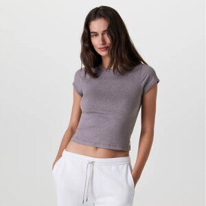 Vuori Halo Baby Tee - Lunar Grey Heather - S - NWOT